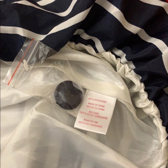 Strapless Striped Dress Off White and Navy Blue - Picture 14 of 15